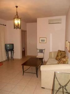 Lambrinos Suites - 35