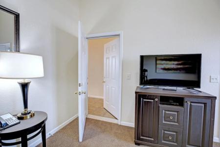 Grand Crowne by Capital Vacations - 147