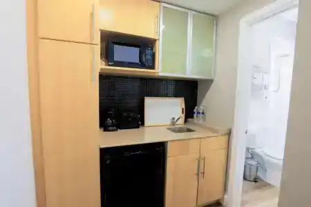 Ocean Reef Suites - 72