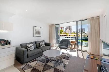 Peppers Broadbeach - 92