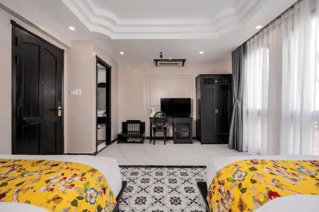 Thien Thanh Boutique - 46