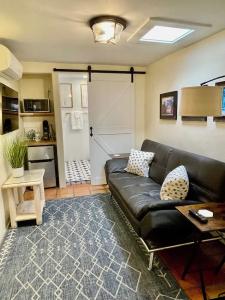 Adobe Rose Inn - 55