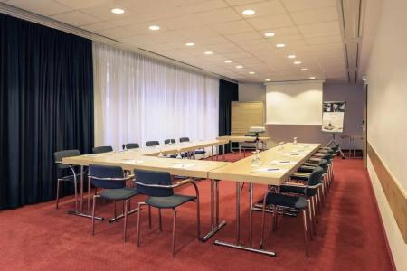 voco Dusseldorf Seestern, an IHG - 9