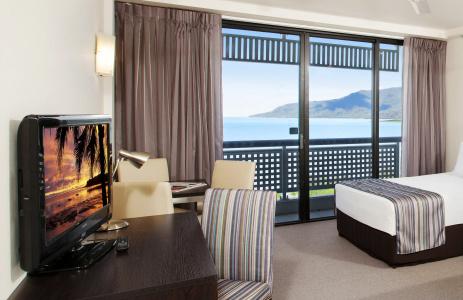 Rydges Esplanade - 46