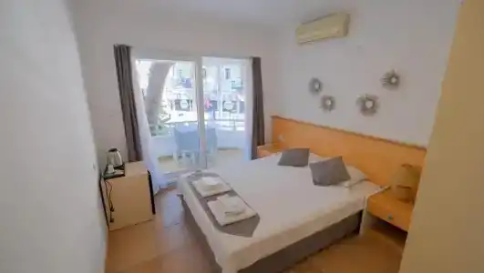 Mimosa Pension - 61