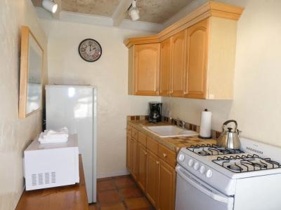 Briarwood Inn - 215