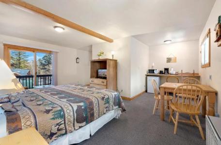 Nicky's Resort - 104