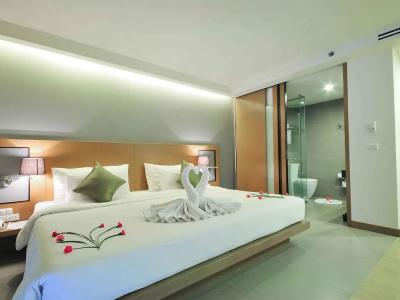 Mercure Koh Samui Beach Resort - 11