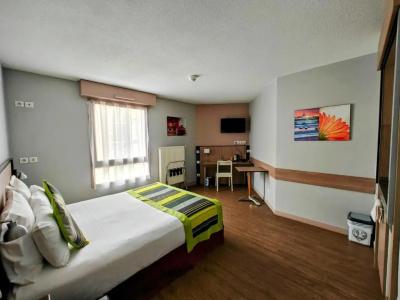 Comfort Suite Rive Gauche Lyon Centre - 54