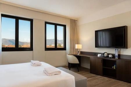 DoubleTree by Hilton Brescia - 35