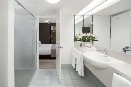 Rydges Esplanade - 141