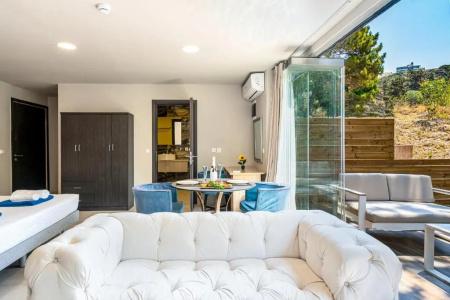 Bamboo Suites Boutique - 173