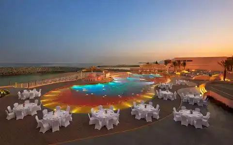 Fairmont Fujairah Beach Resort - 33