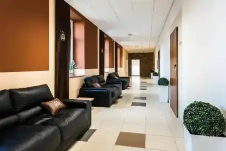 Garzon Plaza - 90