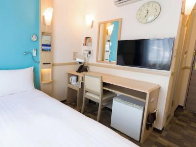 Toyoko Inn Shizuoka Shimizu Ekimae - 35