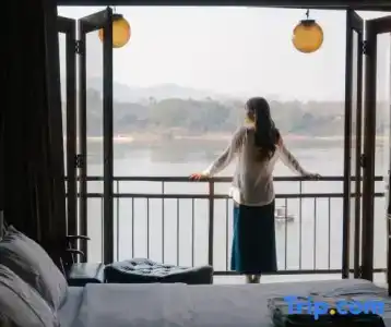 Suneta Chiangkhan - 71