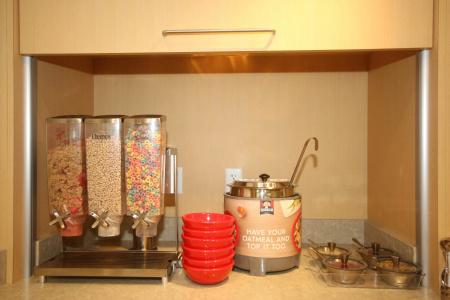 TownePlace Suites by Marriott Charleston-North Charleston - 24
