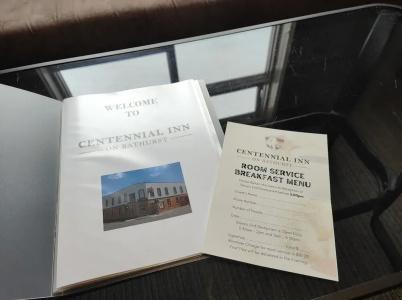 Centennial Inn on Bathurst - 32
