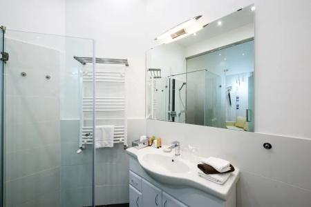 Karoly Corner Residences - 149