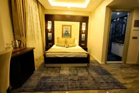 Venus Suite - 46