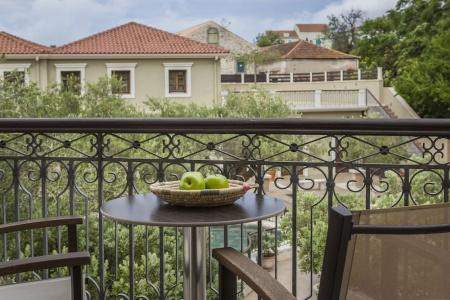 Balhambra Suites - Adults Only - 112