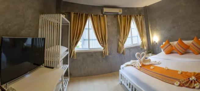 Ban's Avenue Guesthouse - 37