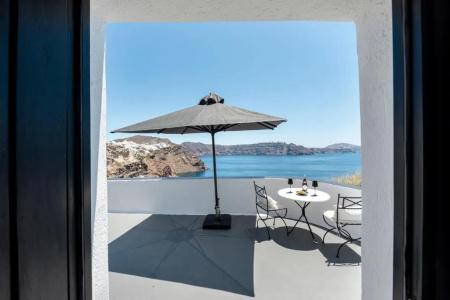 Pearl of Caldera Oia - Boutique by Pearl Collection - 171