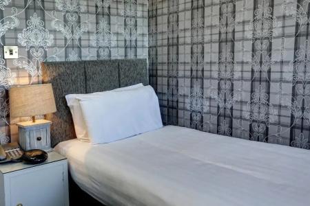 Best Western Edinburgh South Braid Hills - 53
