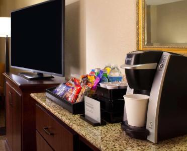 Embassy Suites by Hilton Las Vegas - 5