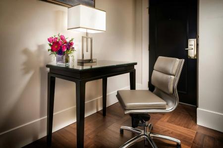 Staypineapple, An Elegant, Union Square - 5