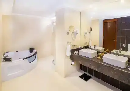 V Fujairah - 11