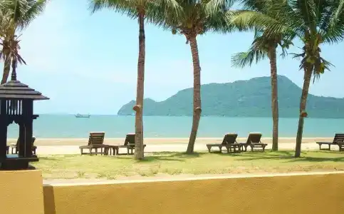Terra Selisa - Dolphin Beach - 11