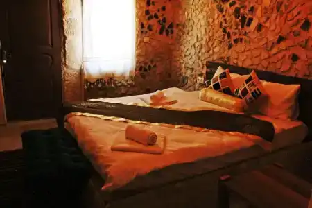 stone age cappadocia - 59