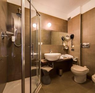 Best Western Plus Farnese - 9
