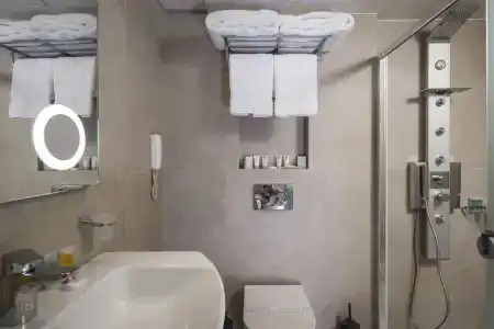Bio Suites - 81