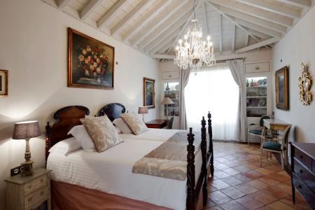 Hacienda de Abajo-Adults Only - 72