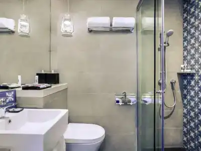 Mercure Singapore On Stevens - 7