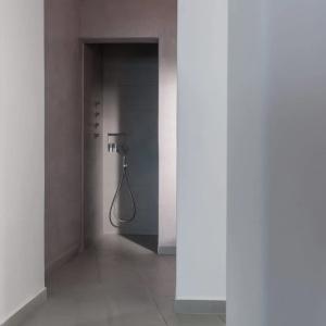 Neptune Luxury Suites - 9