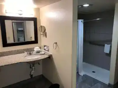 Best Western InnSuites Tucson Foothills & Suites - 72