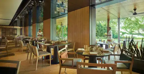 Parkroyal Penang - 43