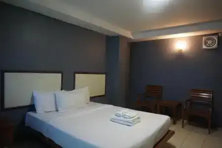 Bangkok Travel Suites - 6