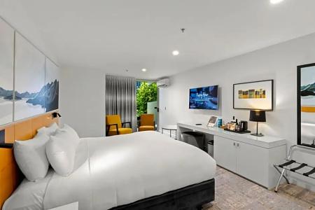 Scenic Suites - 142