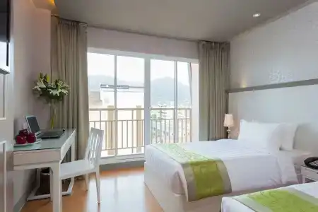 Best Western Patong Beach - 4