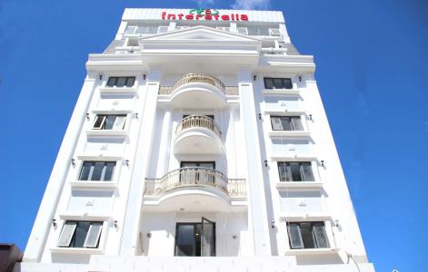 Interstella - 0
