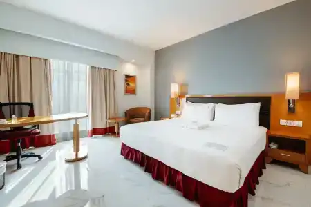 Holiday Inn, An Ihg - 64