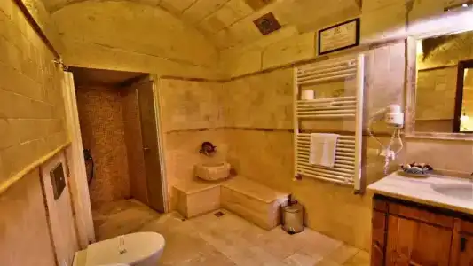 Harman Cave - 171
