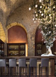 Moni Emvasis Luxury Suites - 15