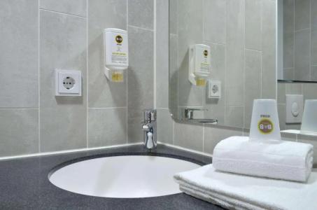 B&B Stuttgart-Vaihingen - 25
