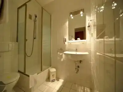 Savoy Bonn - 8