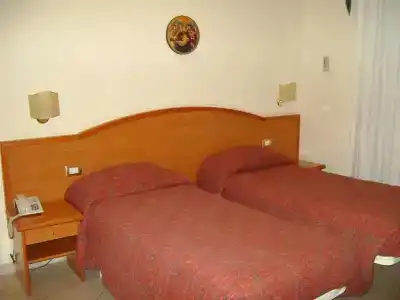 Continental - 34